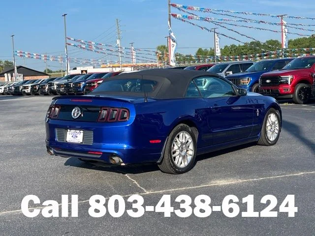 Used 2013 Blue Metallic Ford V6 Premium image 3