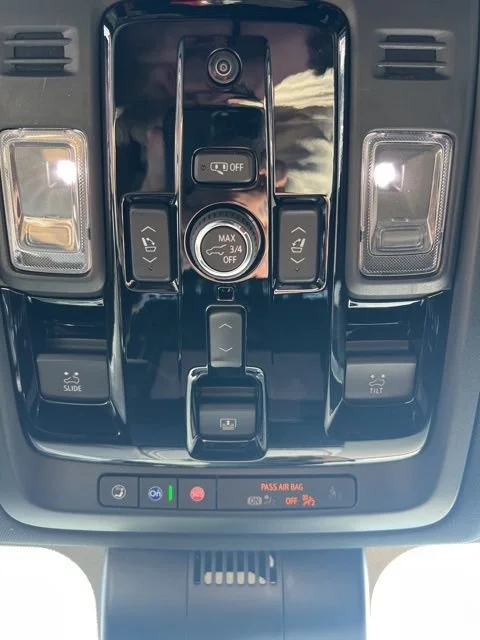 Used 2026 Onyx Black GMC Denali image 23