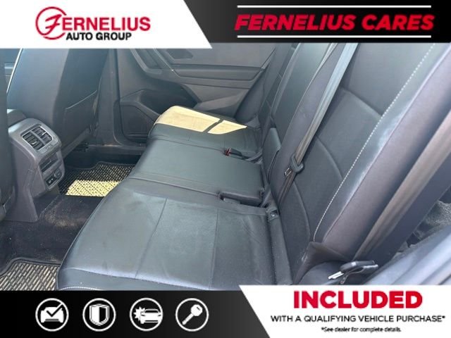 Used 2018 Blue Volkswagen 2.0T SEL image 8