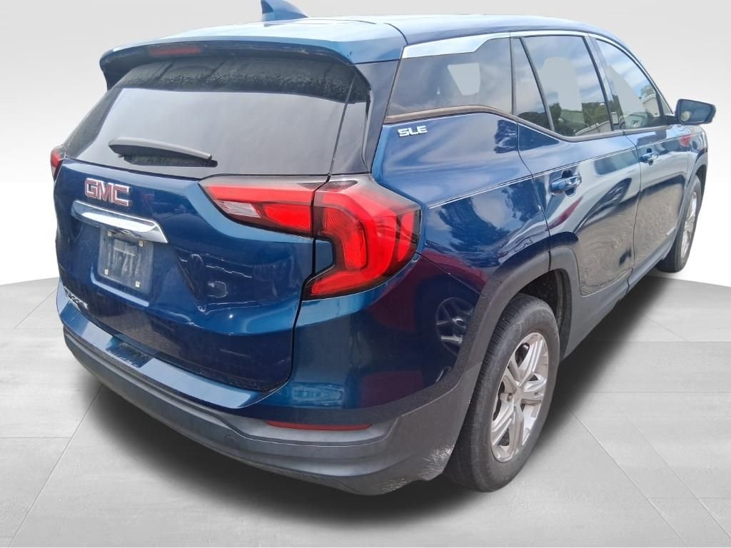 Used 2020 Blue GMC SLE image 7