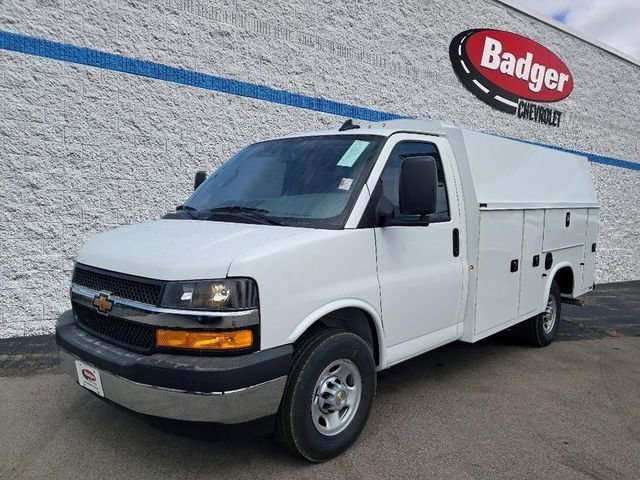 2025 Chevrolet Express 3500 139" WB's photo