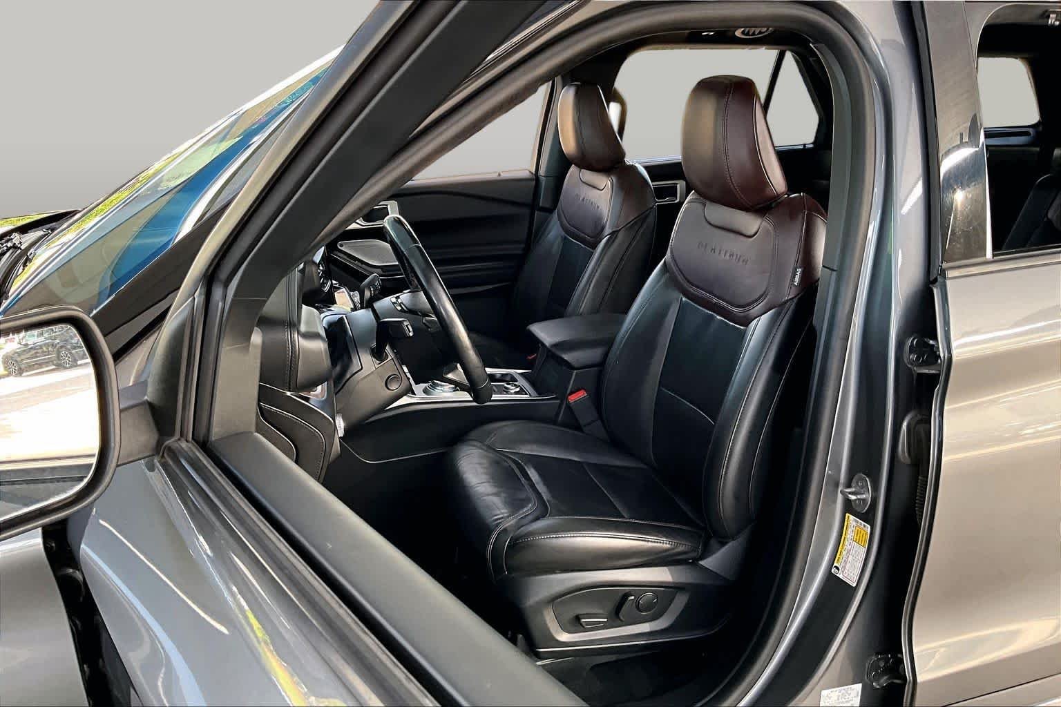 Used 2022 Carbonized Gray Ford Platinum image 8