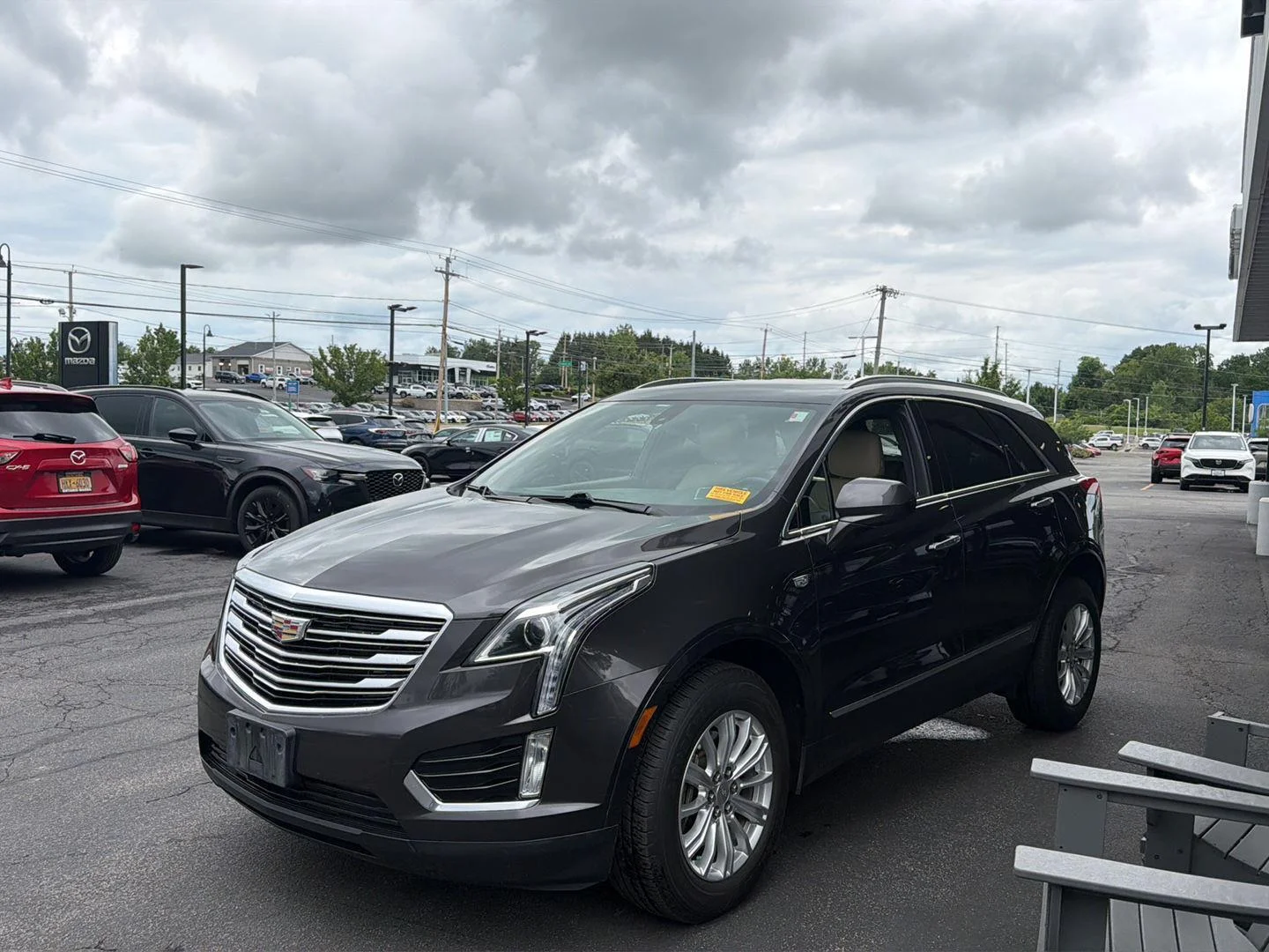 Used 2018 Dark Granite Metallic Cadillac FWD image 3