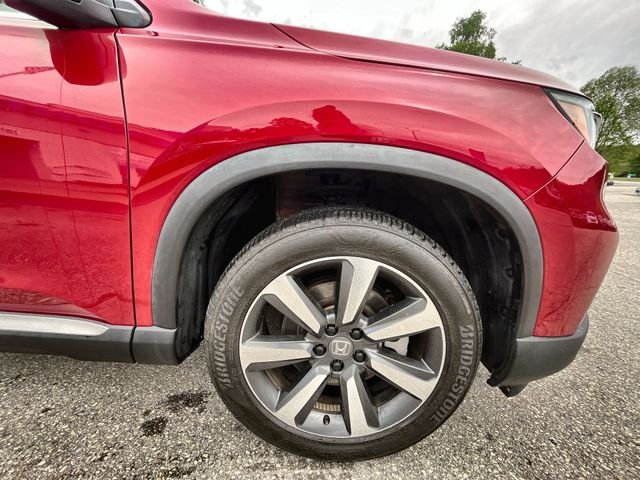 Certified Used 2025 Radiant Red Metallic II Honda Touring image 21