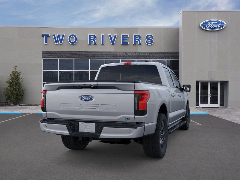 2025 Ford F-150 Lightning Flash - Photo 8