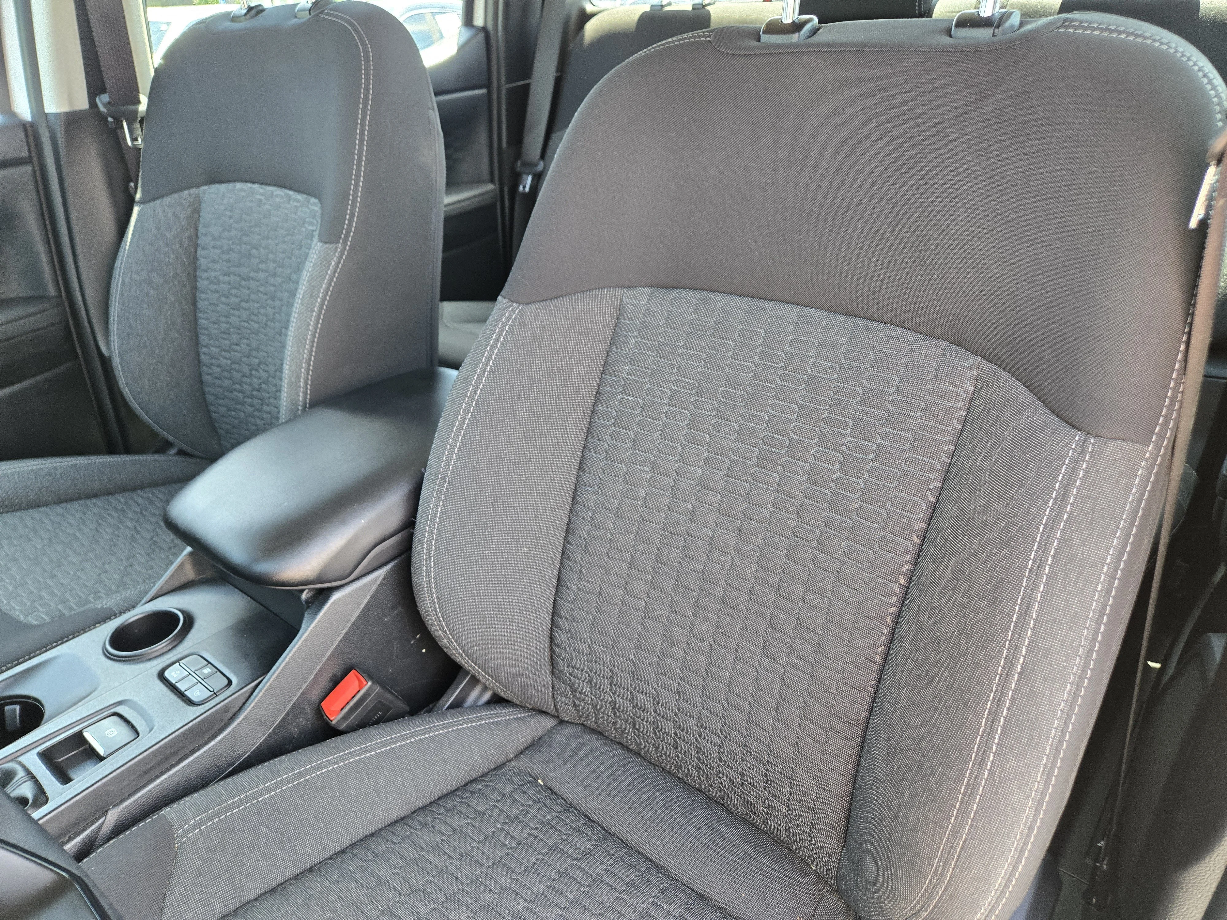 Used 2025 Oxford White Ford XL image 17