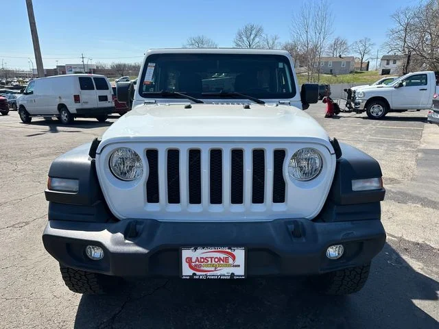 Used 2019 Jeep Wrangler Unlimited Sport S with VIN 1C4HJXDN0KW684188 for sale in Kansas City