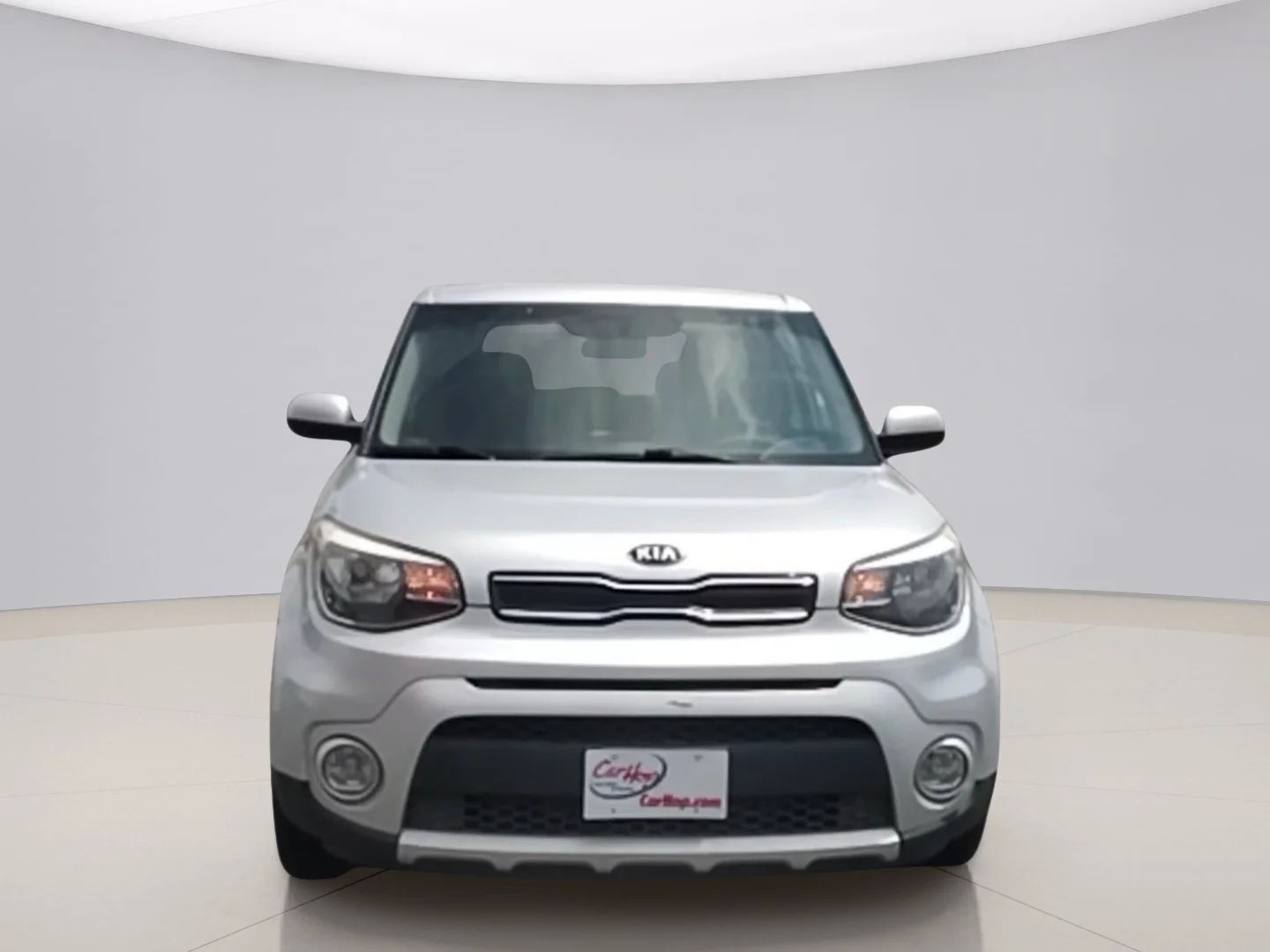 Used 2018 Silver Kia  image 8