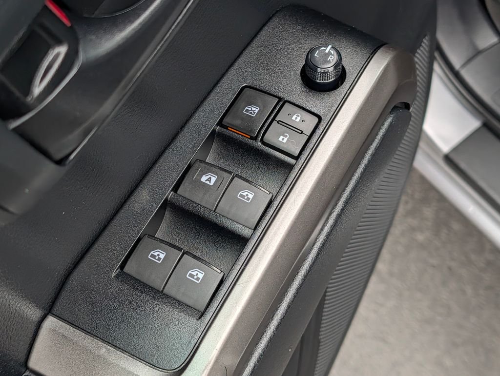 2019 Toyota Tacoma SR5 - Photo 16