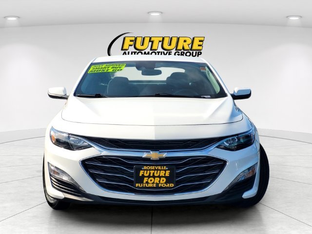 Used 2025 White Chevrolet LT image 2