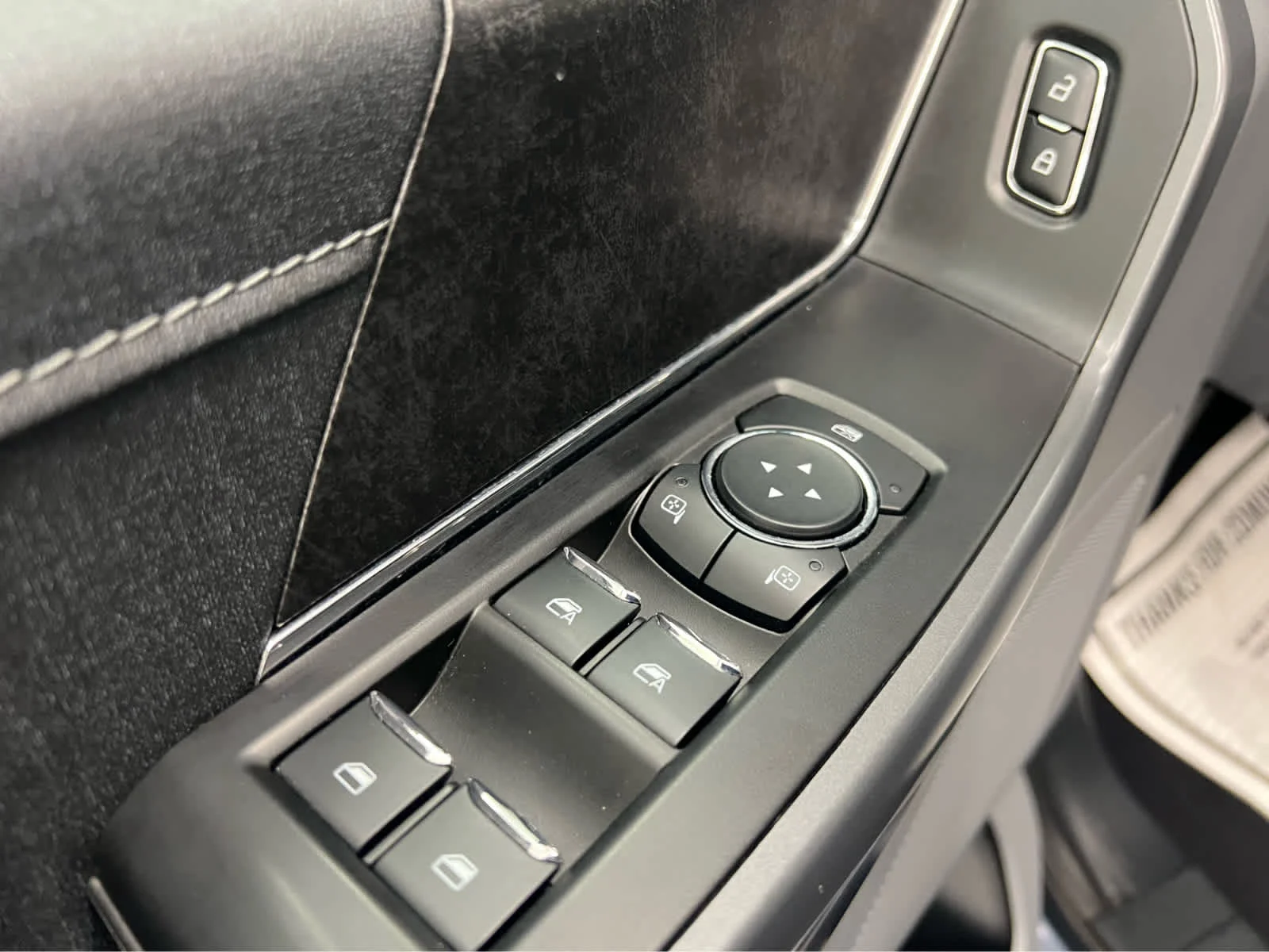 Used 2023 Azure Gray Metallic Tri-Coat Ford XLT image 12