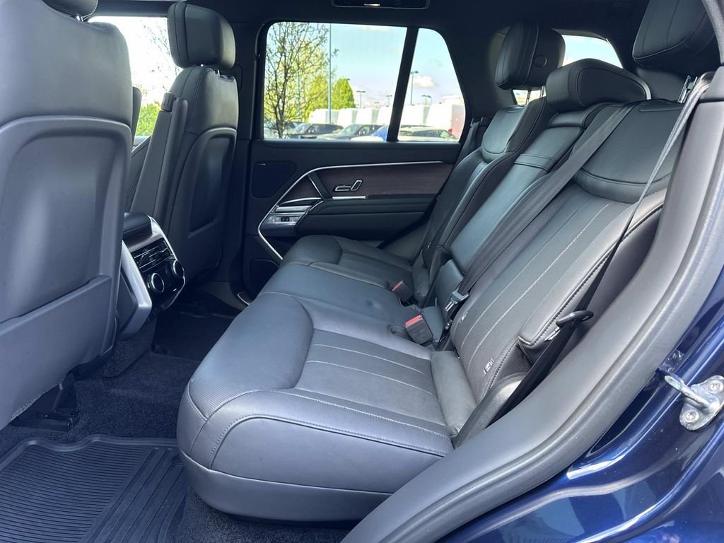 2023 Land Rover Range Rover SE - Photo 14