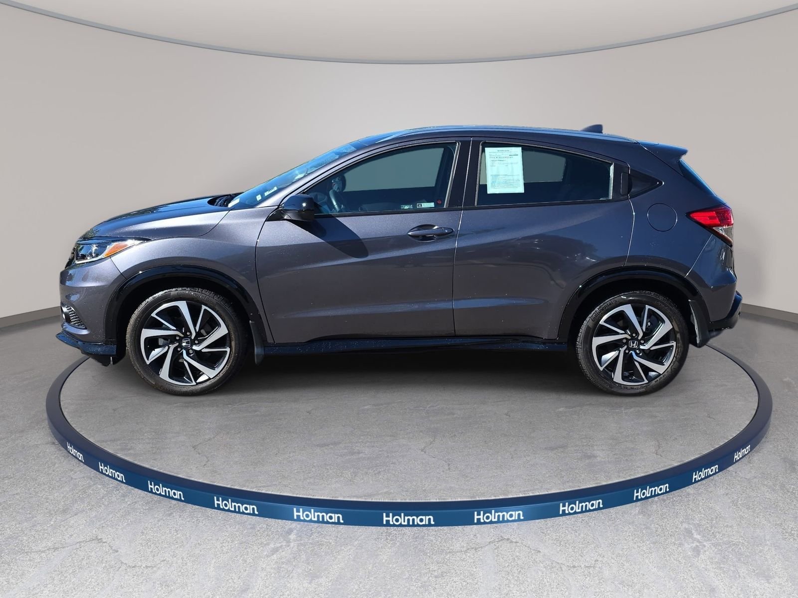 Used 2019  Honda Sport image 9