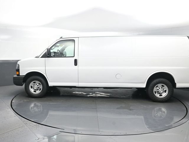 Used 2021 White Chevrolet Work Van image 4