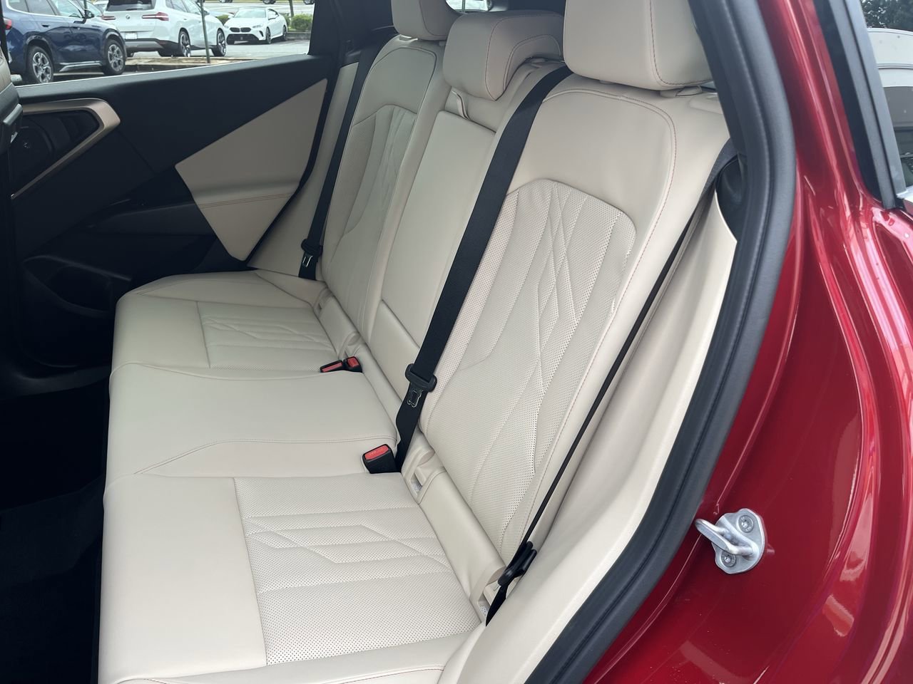 2025 BMW X3 30 - Photo 32