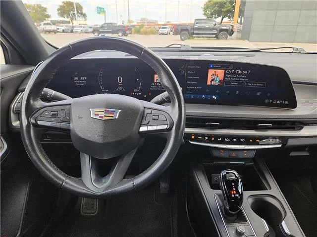 Used 2024 Gray Cadillac Premium Luxury Front-Wheel Drive image 10