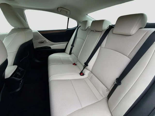 Certified Used 2023 Green Lexus 350 image 20