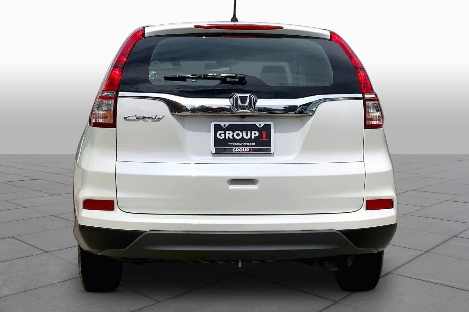 Used 2016 White Diamond Pearl Honda LX image 4
