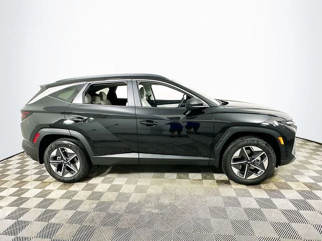 New 2026 Hyundai TUCSON SEL