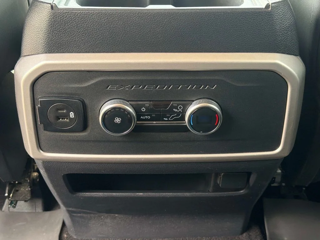 Used 2023 Star White Ford XLT image 17
