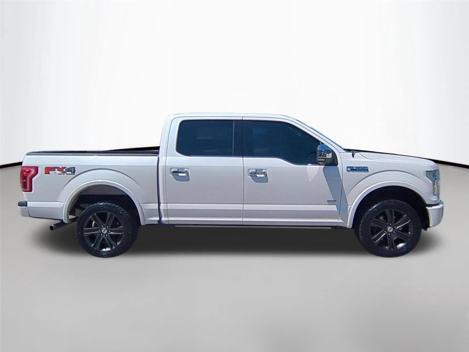 Used 2016 White Platinum Metallic Tri-Coat Ford Platinum image 6