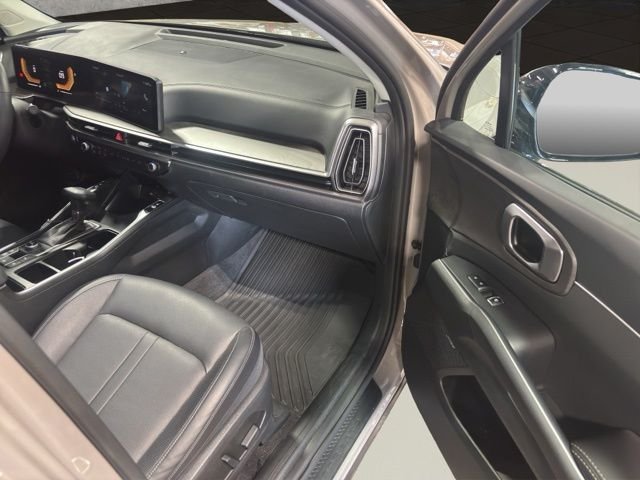 Used 2026 Brown Kia X-Line EX image 20