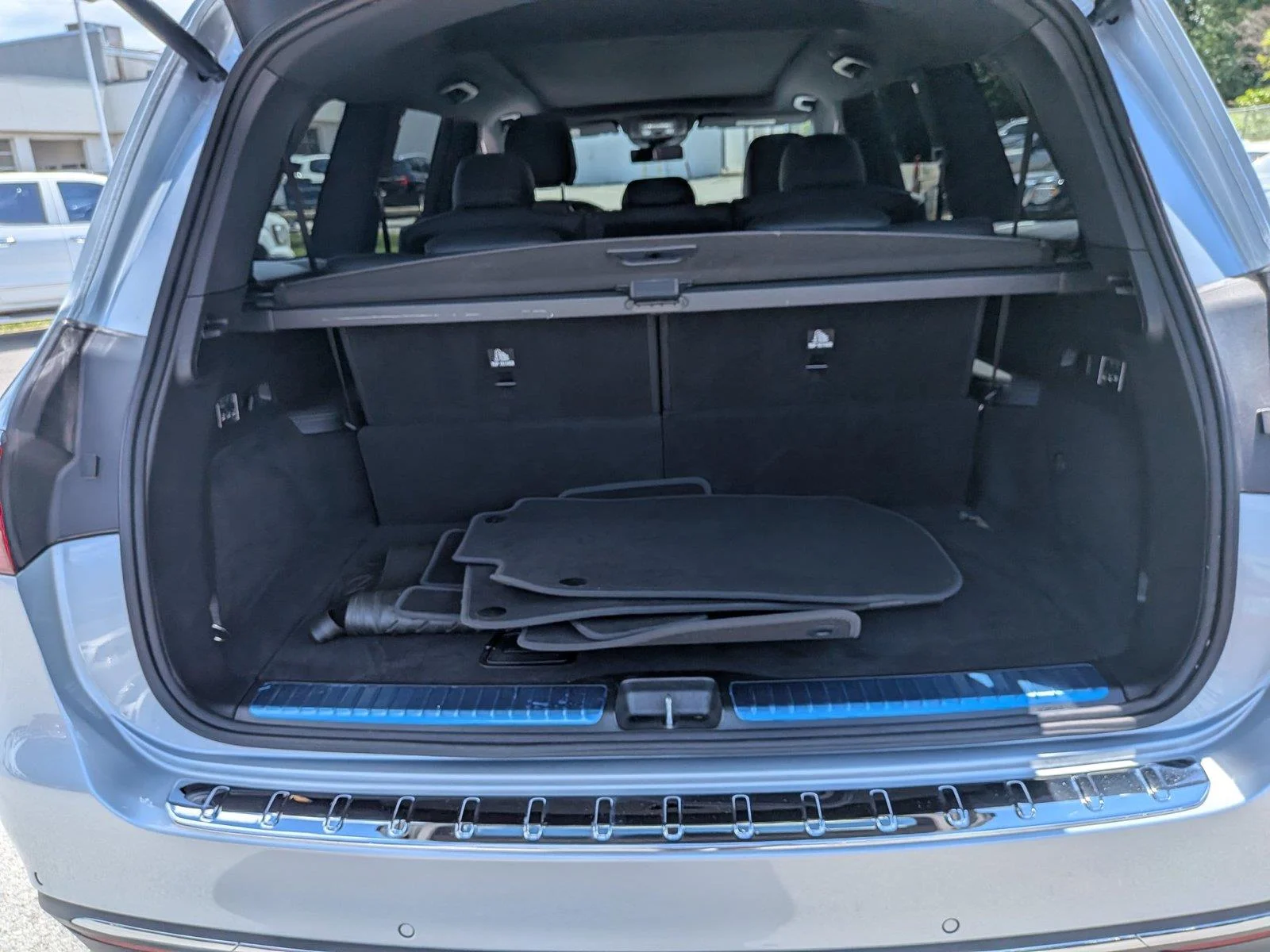 Used 2025 Cirrus Silver Metallic Mercedes-Benz GLS 450 image 34