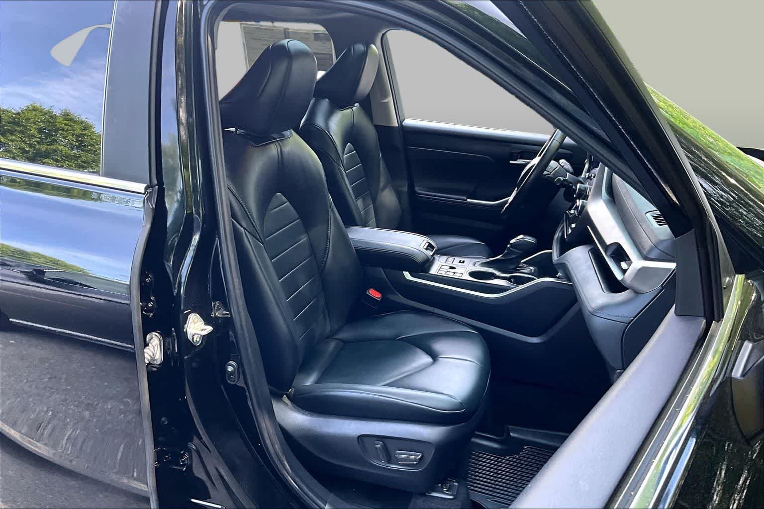 Used 2023 Midnight Black Metallic Toyota XLE image 8