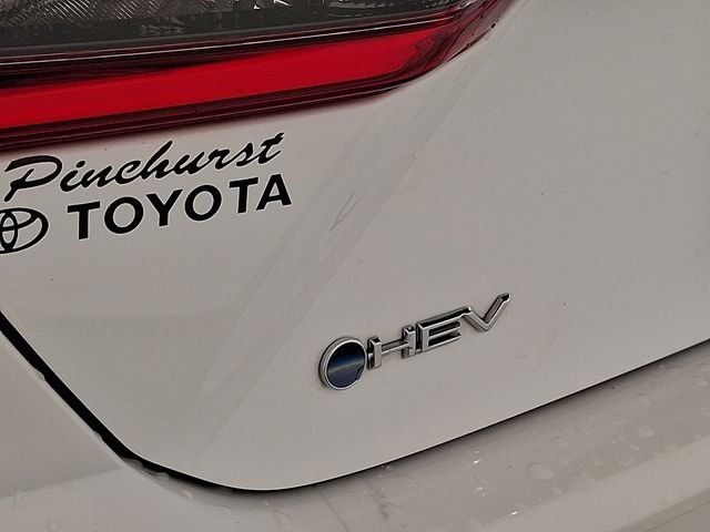 Used 2025 White Toyota SE image 37
