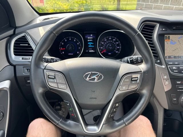 Used 2014 Black Hyundai 2.0T image 17
