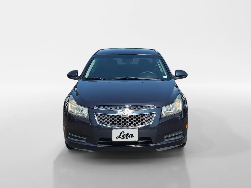 Used 2014 Blue Ray Metallic Chevrolet 1LT image 8