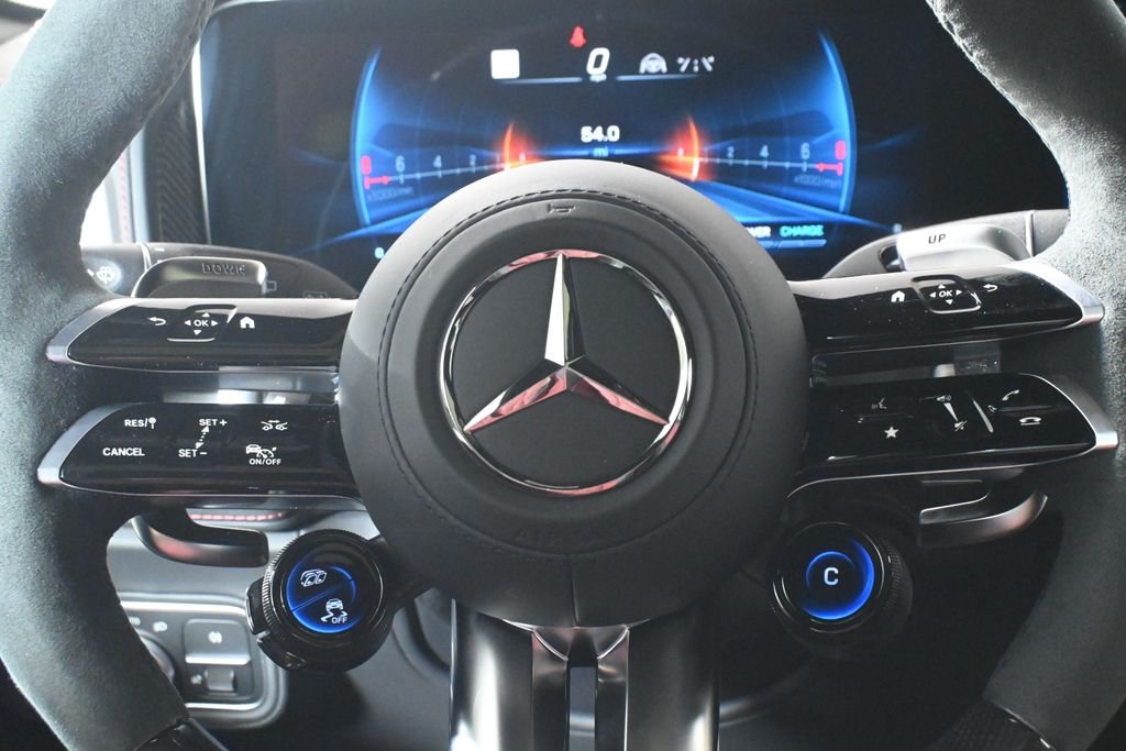 Certified Used 2025 MANUFAKTUR Cardinal Red Metallic Mercedes-Benz G 63 AMG® image 19