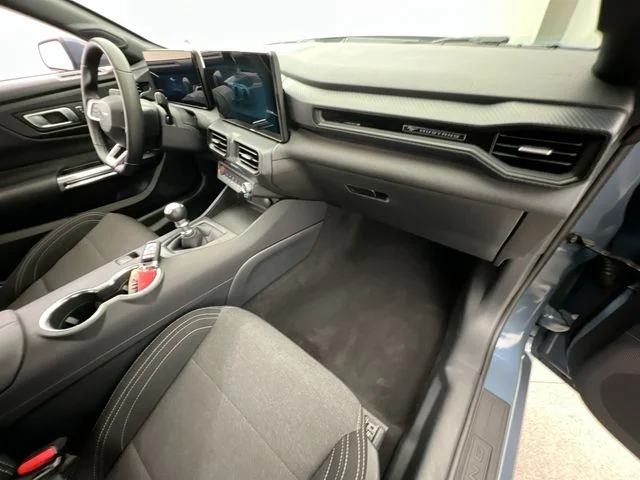 Used 2025 Blue Ford GT image 13