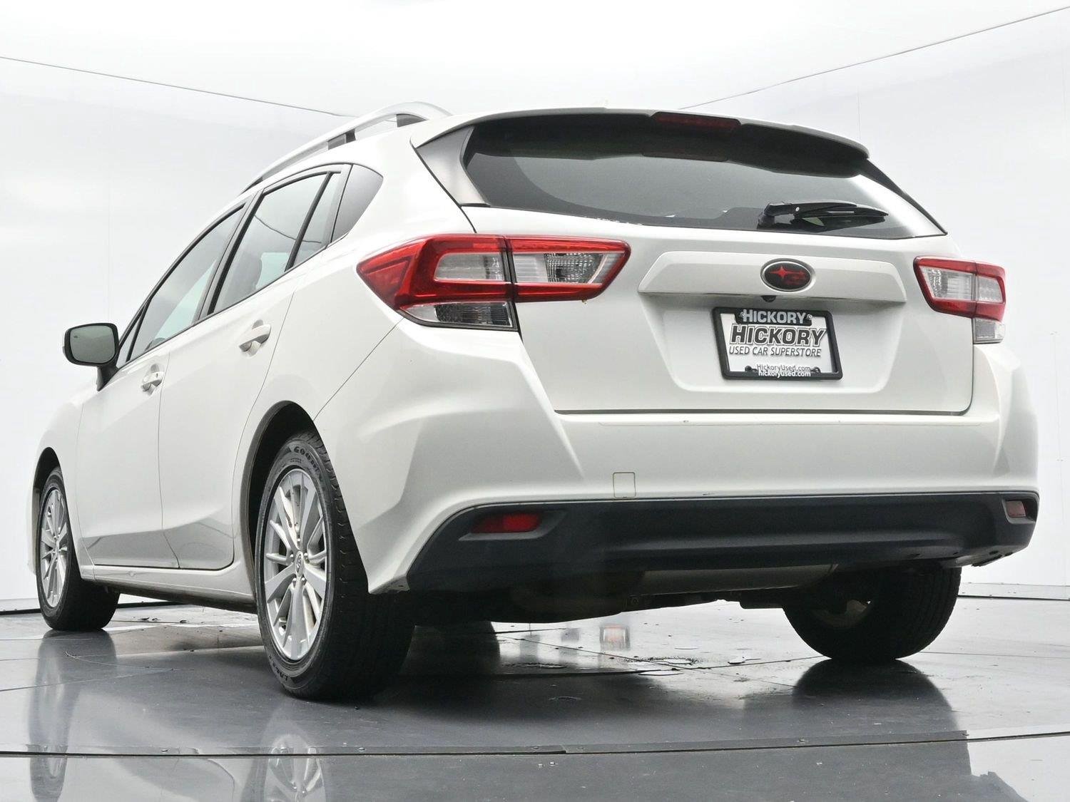 Used 2018 Crystal White Pearl Subaru Premium image 41