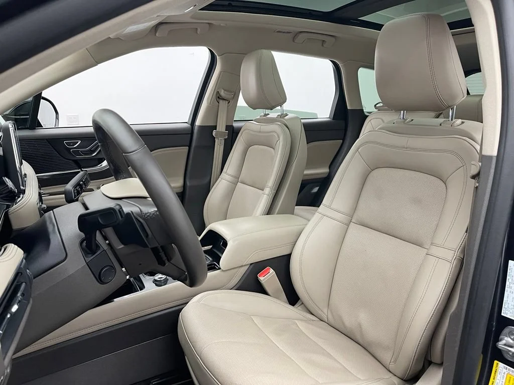Used 2022 Blue Lincoln Reserve image 20