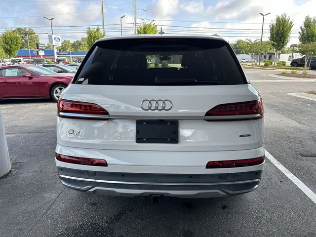 Used 2021 White Audi 55 Premium image 27