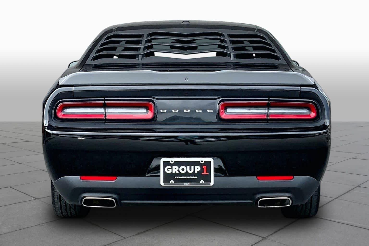 Pre-Owned 2021 Dodge Challenger SXT