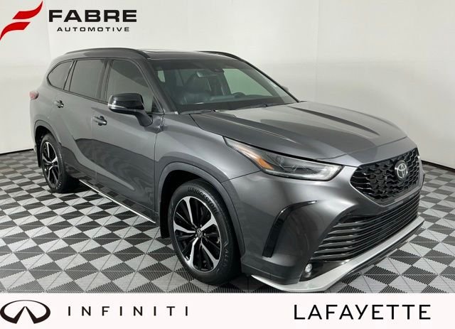 2022 Toyota Highlander XSE
