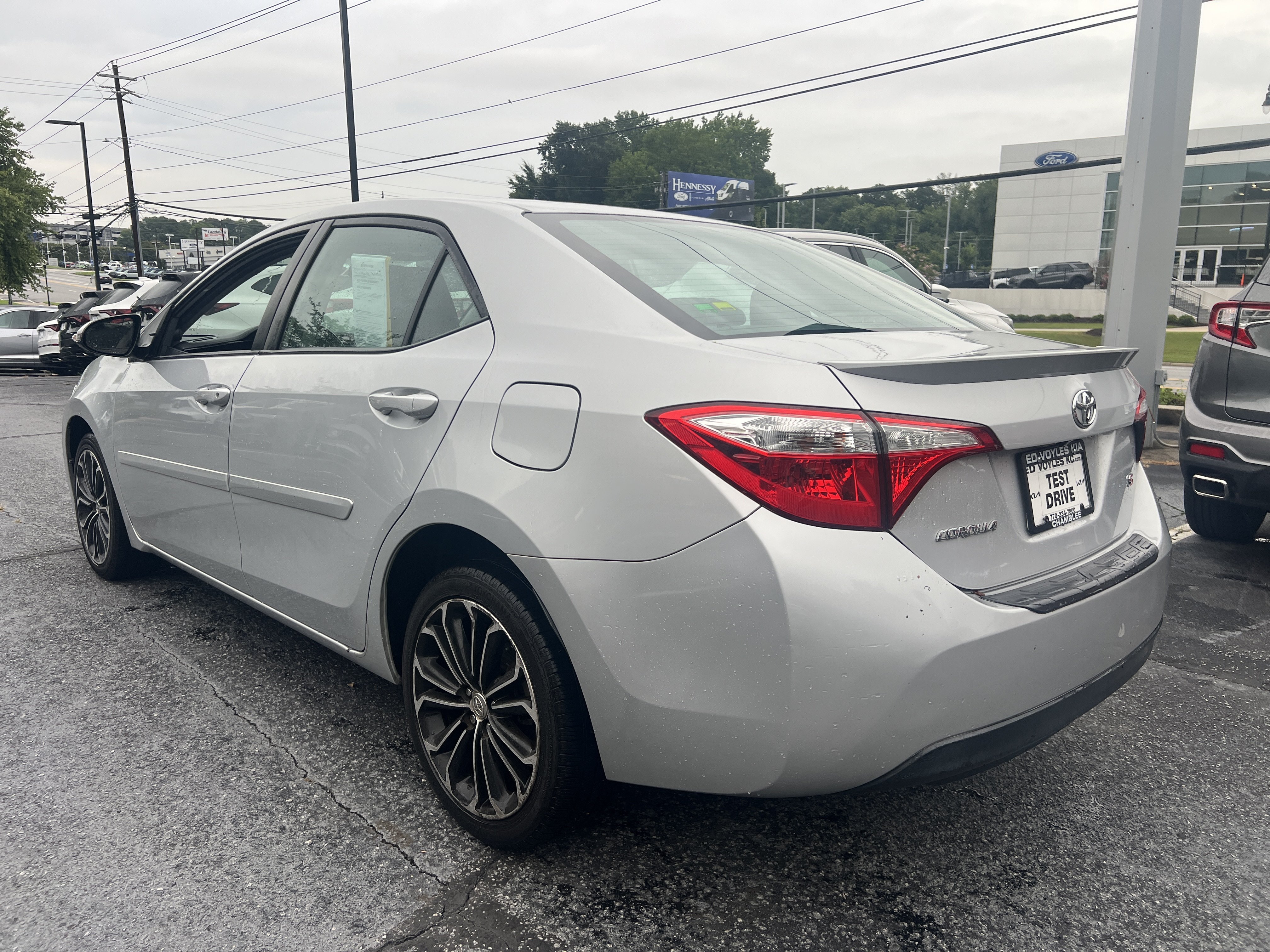 Used 2015 Classic Silver Metallic Toyota S Plus image 3
