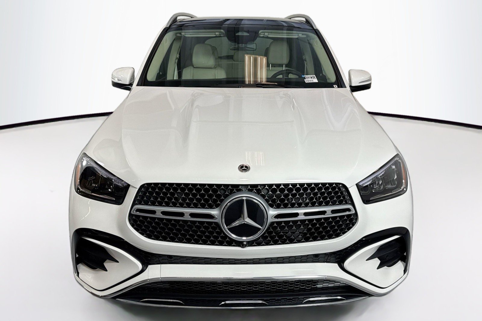 New 2026 Polar White Mercedes-Benz GLE 450 4MATIC® SUV image 2