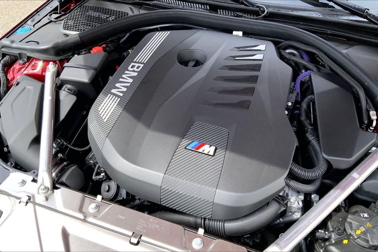 New 2026 Vegas Red Metallic BMW M440i xDrive image 17