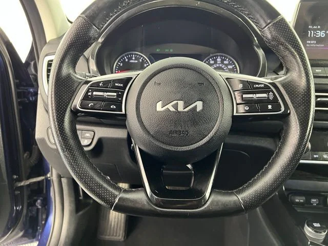 Used 2023 Blue Kia SX image 18