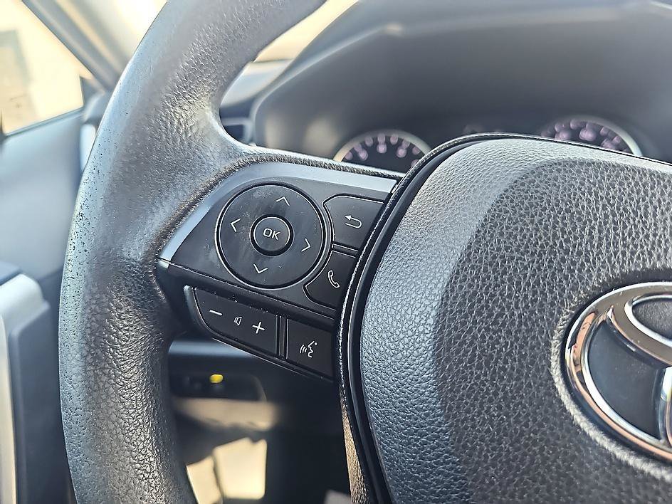 Used 2019 Silver Sky Metallic Toyota LE image 21