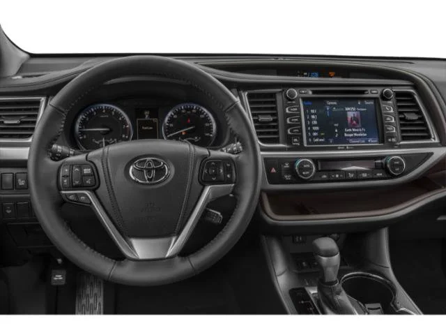 Used 2015 Creme Brulee Mica Toyota Limited Platinum image 10