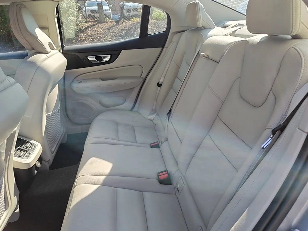 Used 2024 Gray Volvo Ultimate image 21