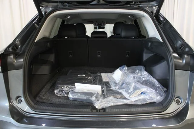 New 2026 Silver Volkswagen 2.0T SE image 30