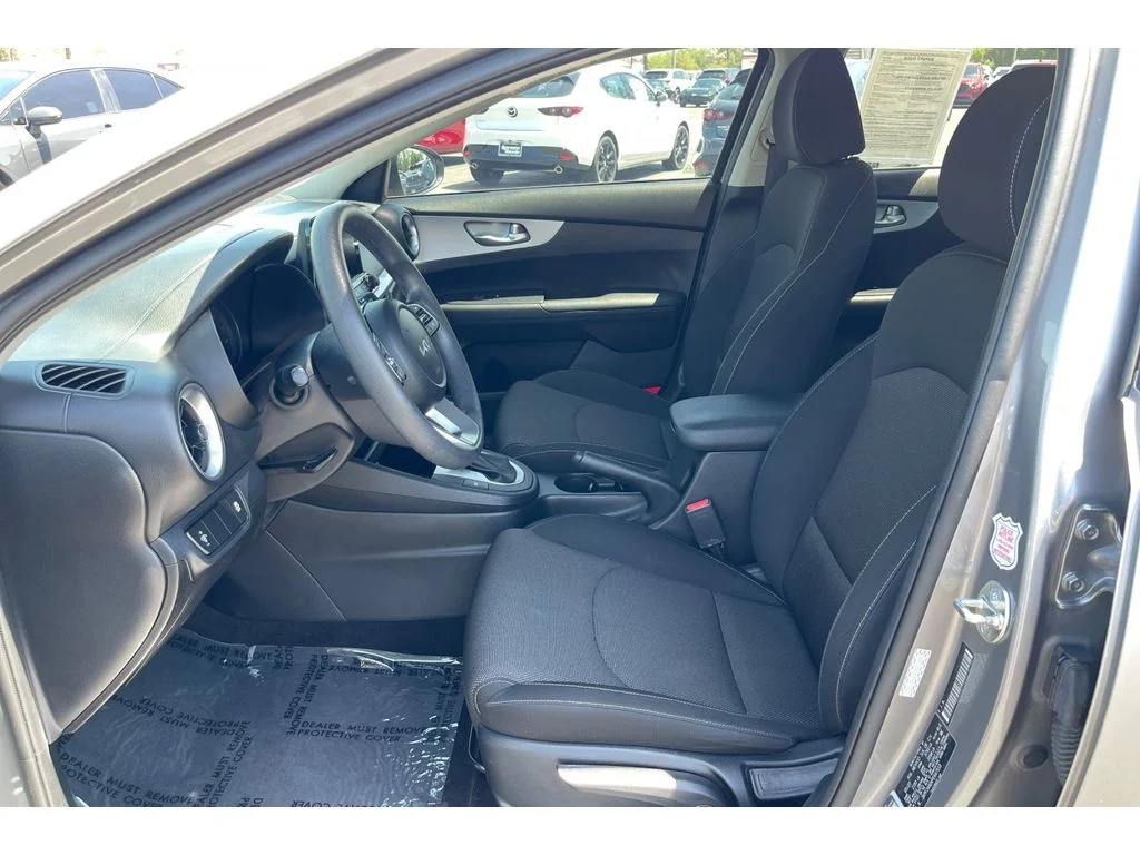 Used 2023 Steel Gray Kia LXS image 10