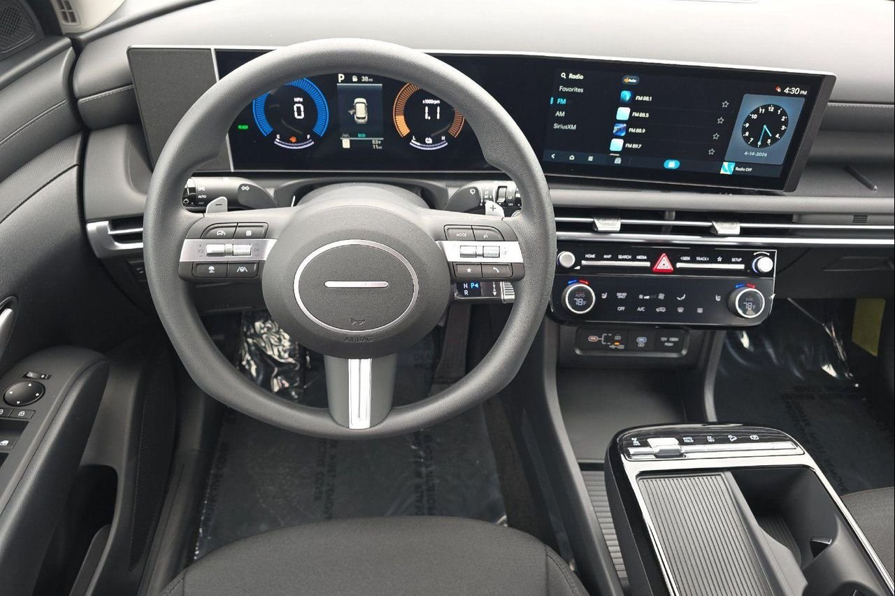 New 2026 White Hyundai SEL image 13