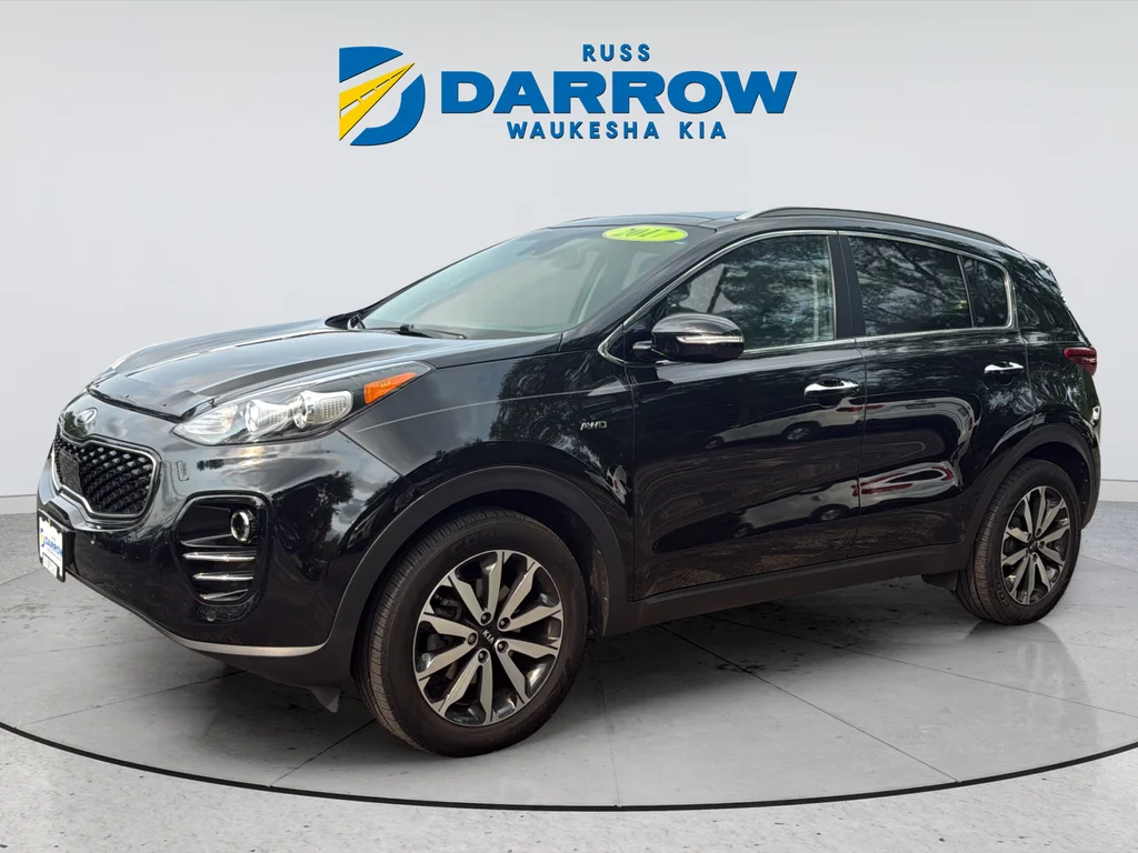 Used 2017 Red Kia EX image 1