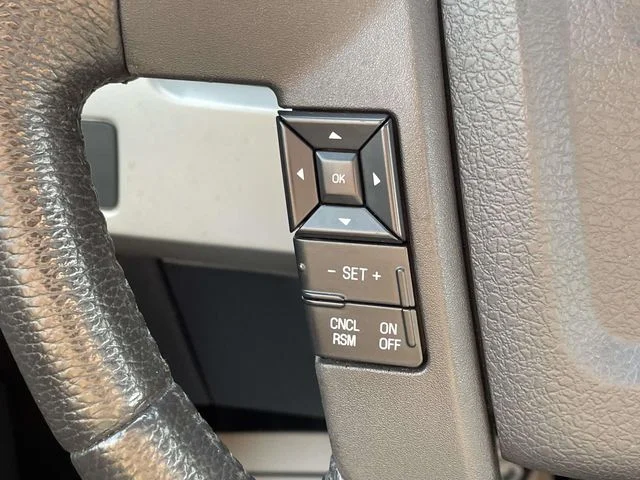 Used 2011 Ingot Silver Ford FX4 image 22